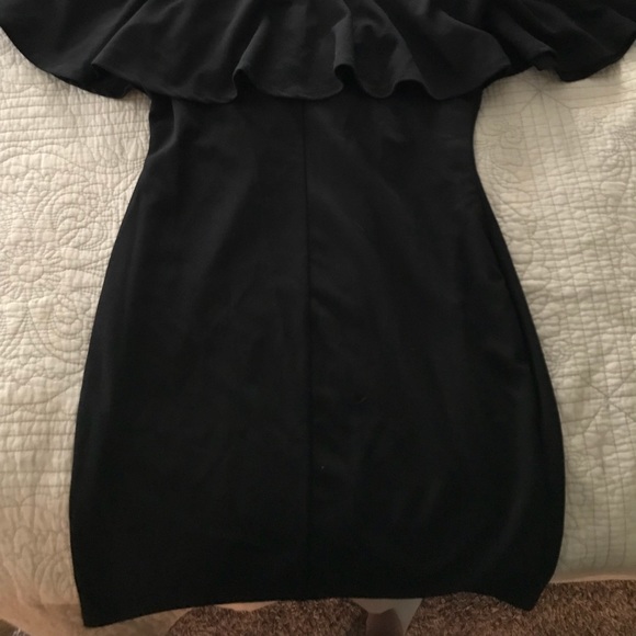 Dress - Picture 3 of 5